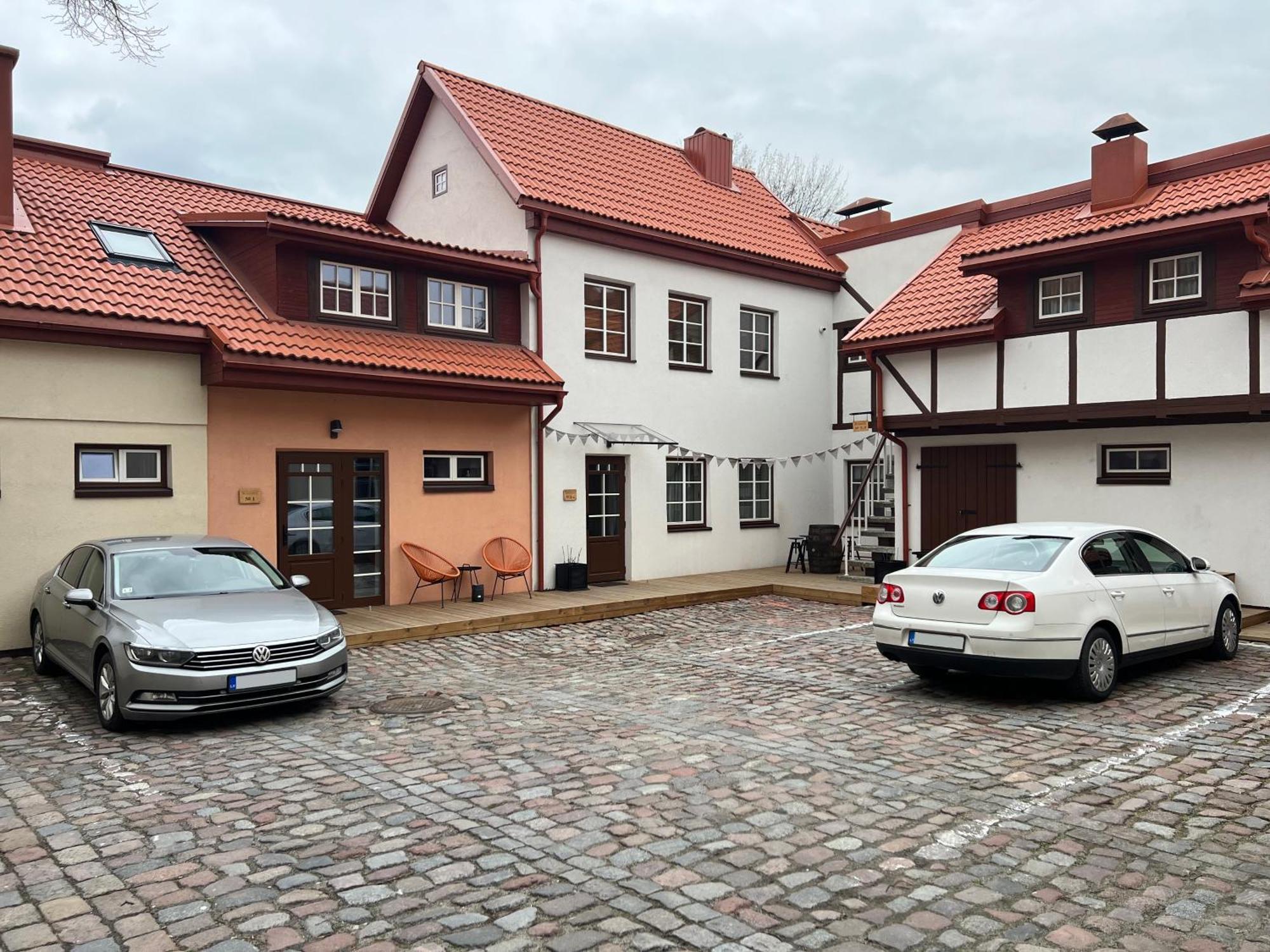 B2 Apartments Klaipėda Exteriör bild